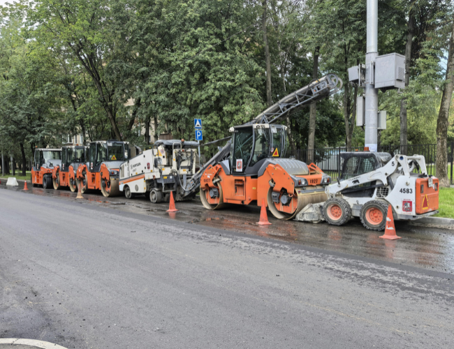 Residential Driveway Paving in Middlefield